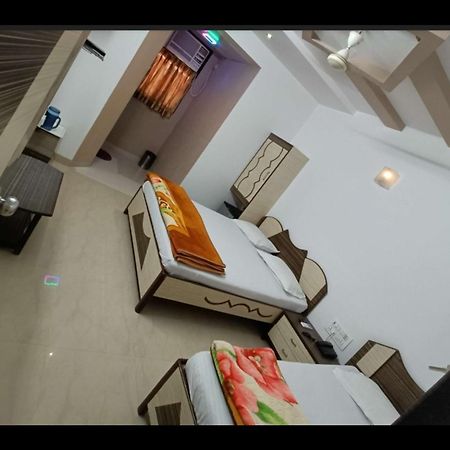 Hotel Broadway Colaba Mumbai Luaran gambar