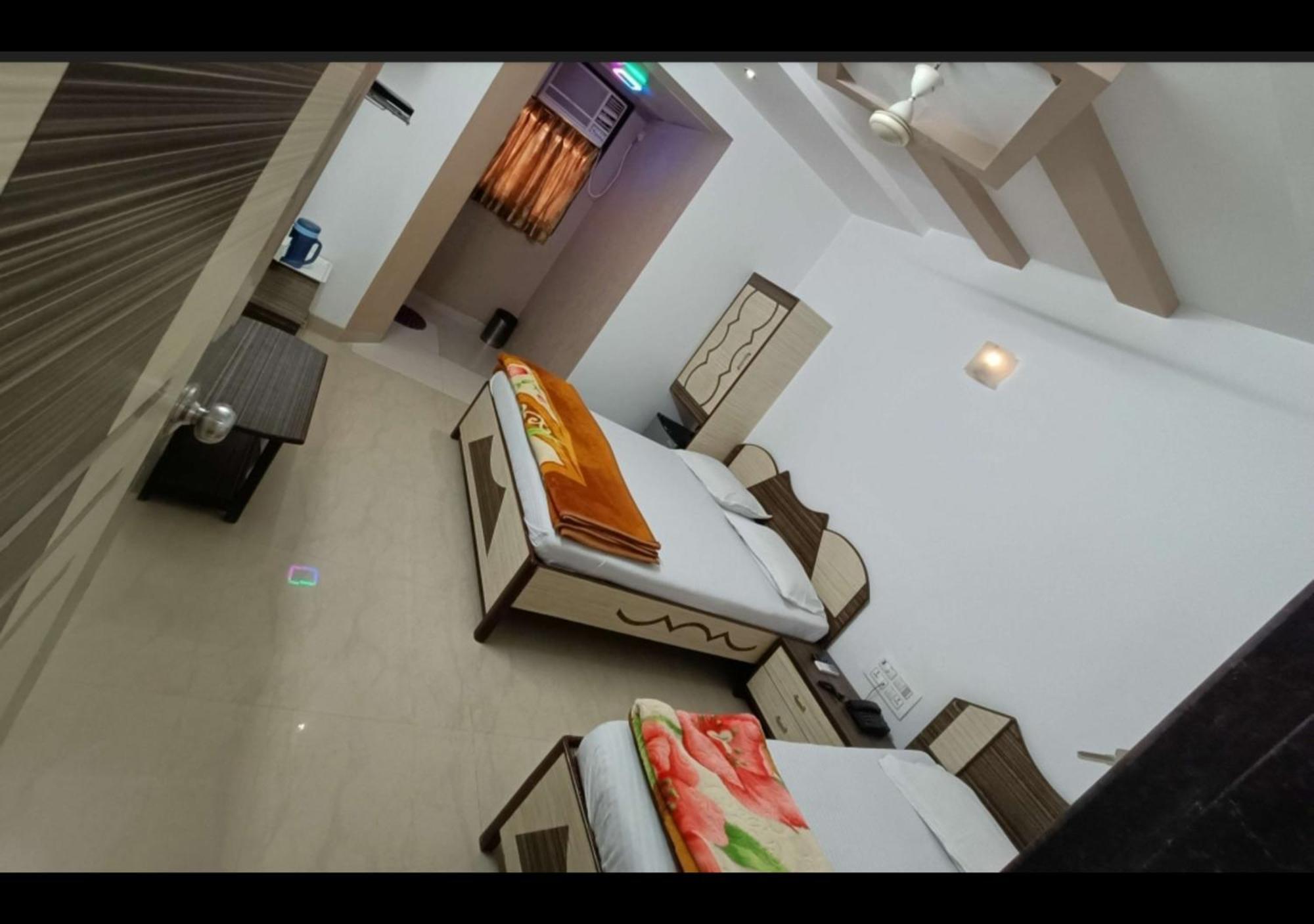 Hotel Broadway Colaba Mumbai Luaran gambar